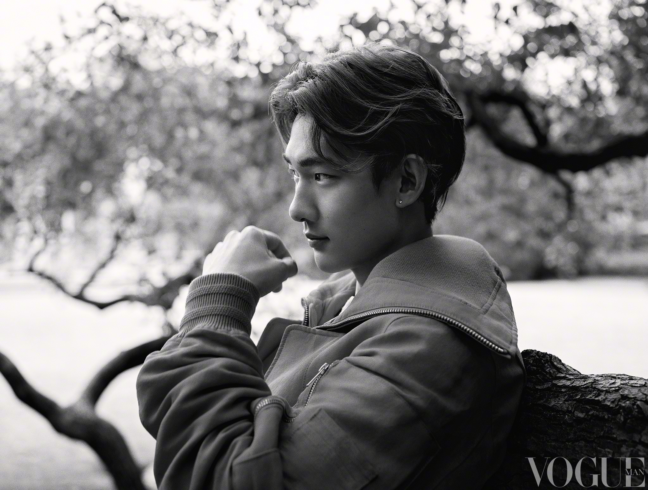 ELLEMEN 后再下一城 ！Cartier 加持 ，奥运冠军苏翊鸣登上 VOG