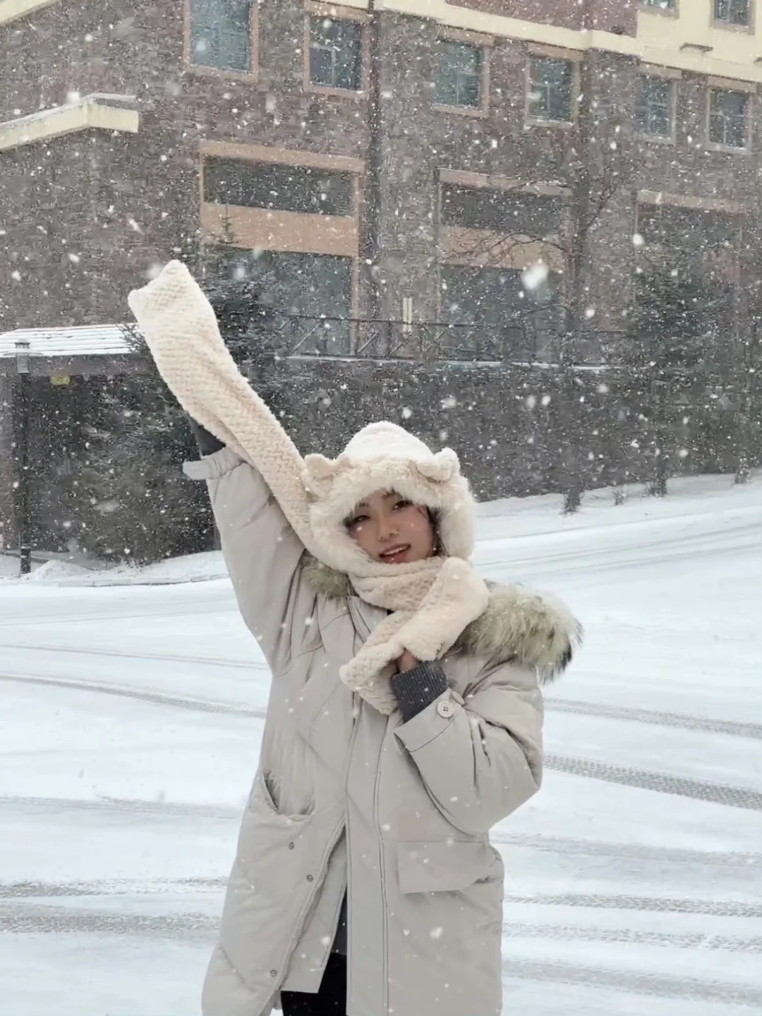 长白山跟团已回，已经下雪了，漂流再等等..