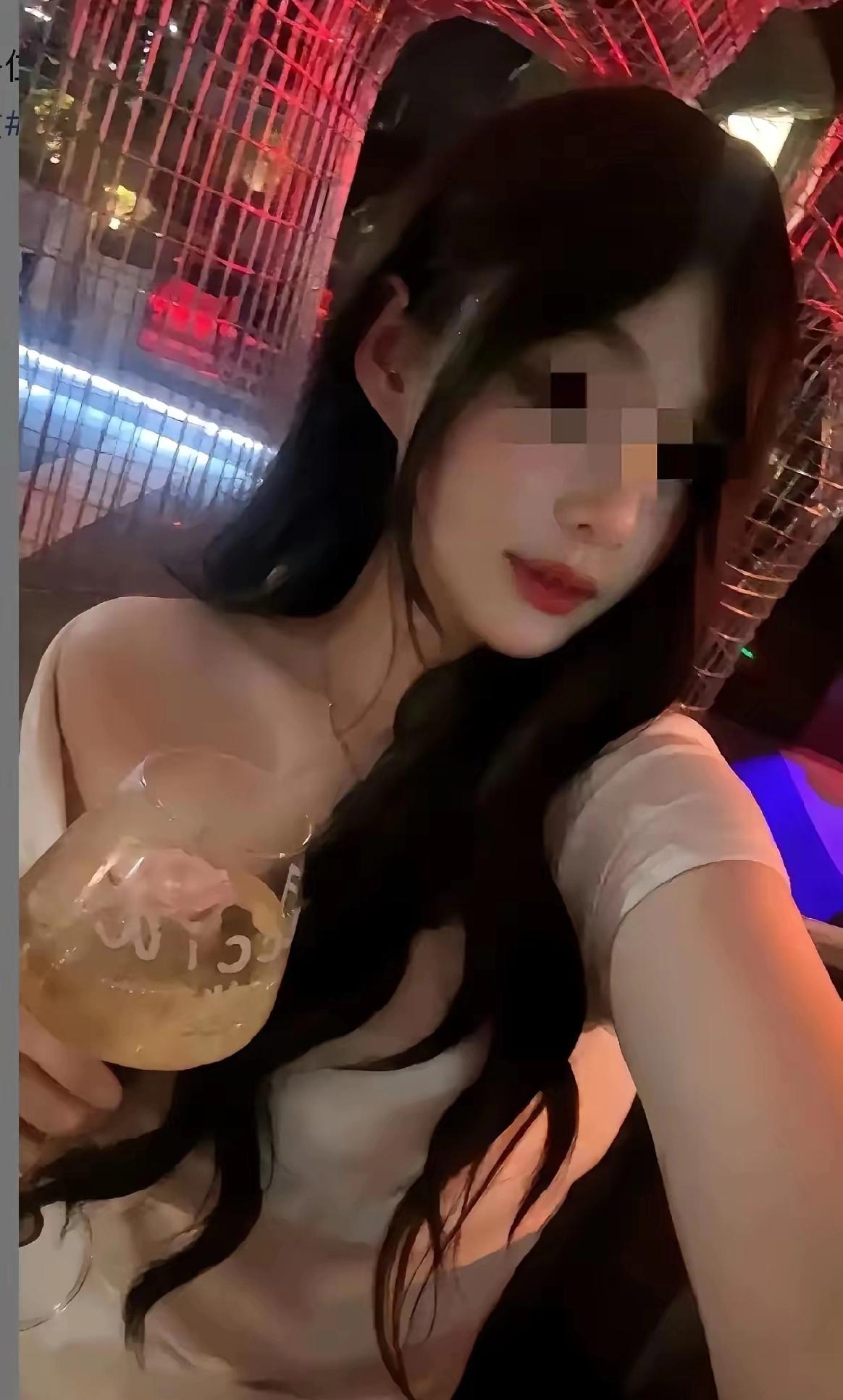 一个15岁的妙龄女孩，明码标价159万，外加几个不到两年的刑期。

深圳龙岗这起