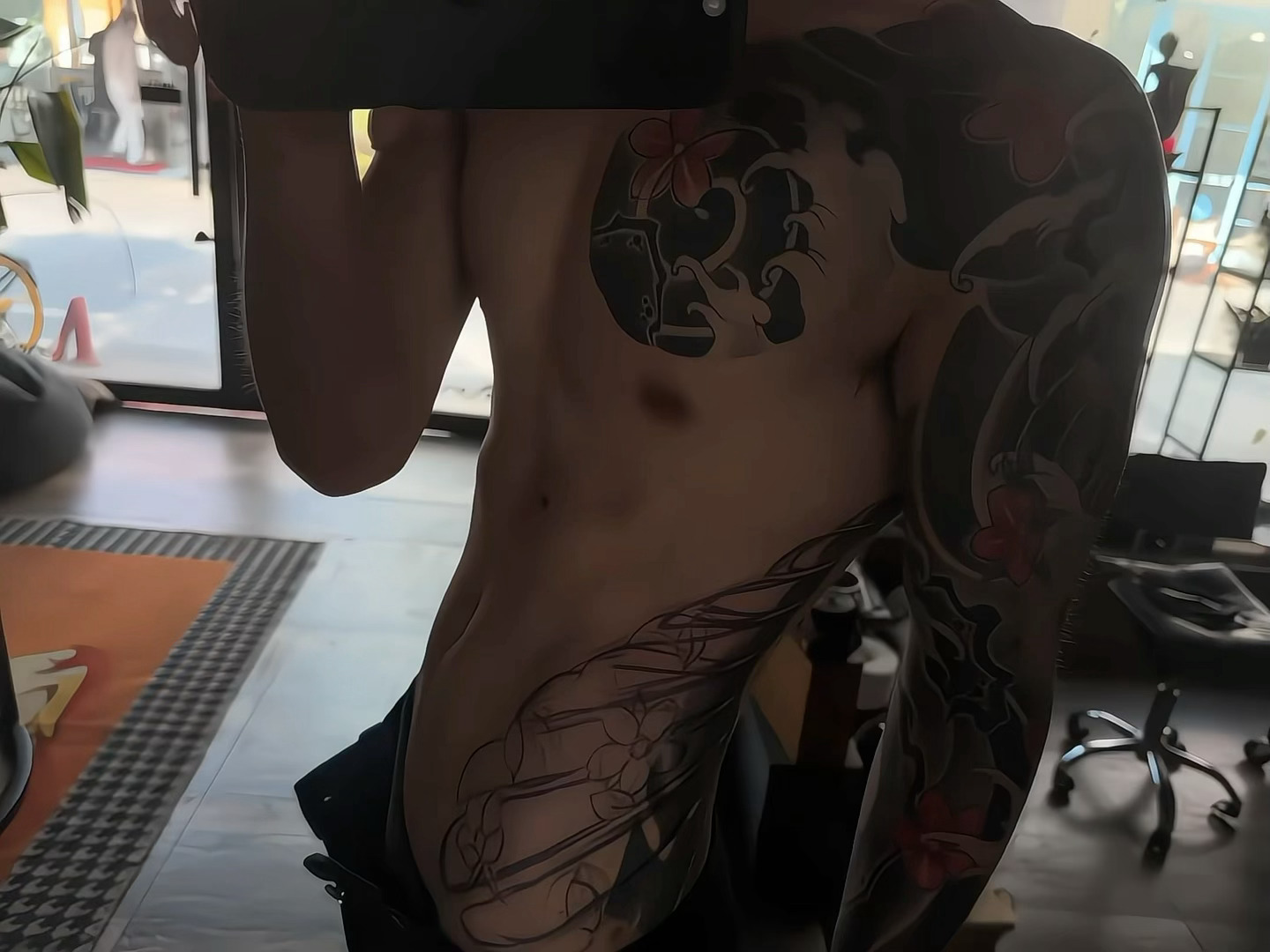 精瘦薄肌纹身有喜欢的吗
