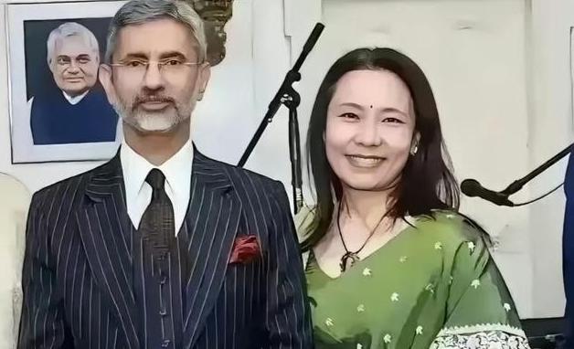 印度清醒了！印度外长苏杰生发出重磅警示：一旦中俄陷入困境， 印度将成为西方霸权下