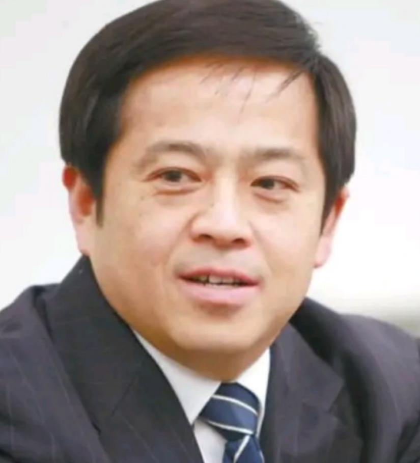 2005年，中国最大的机械制造商徐工集团，即将以3.75亿美元的价格，把85％的