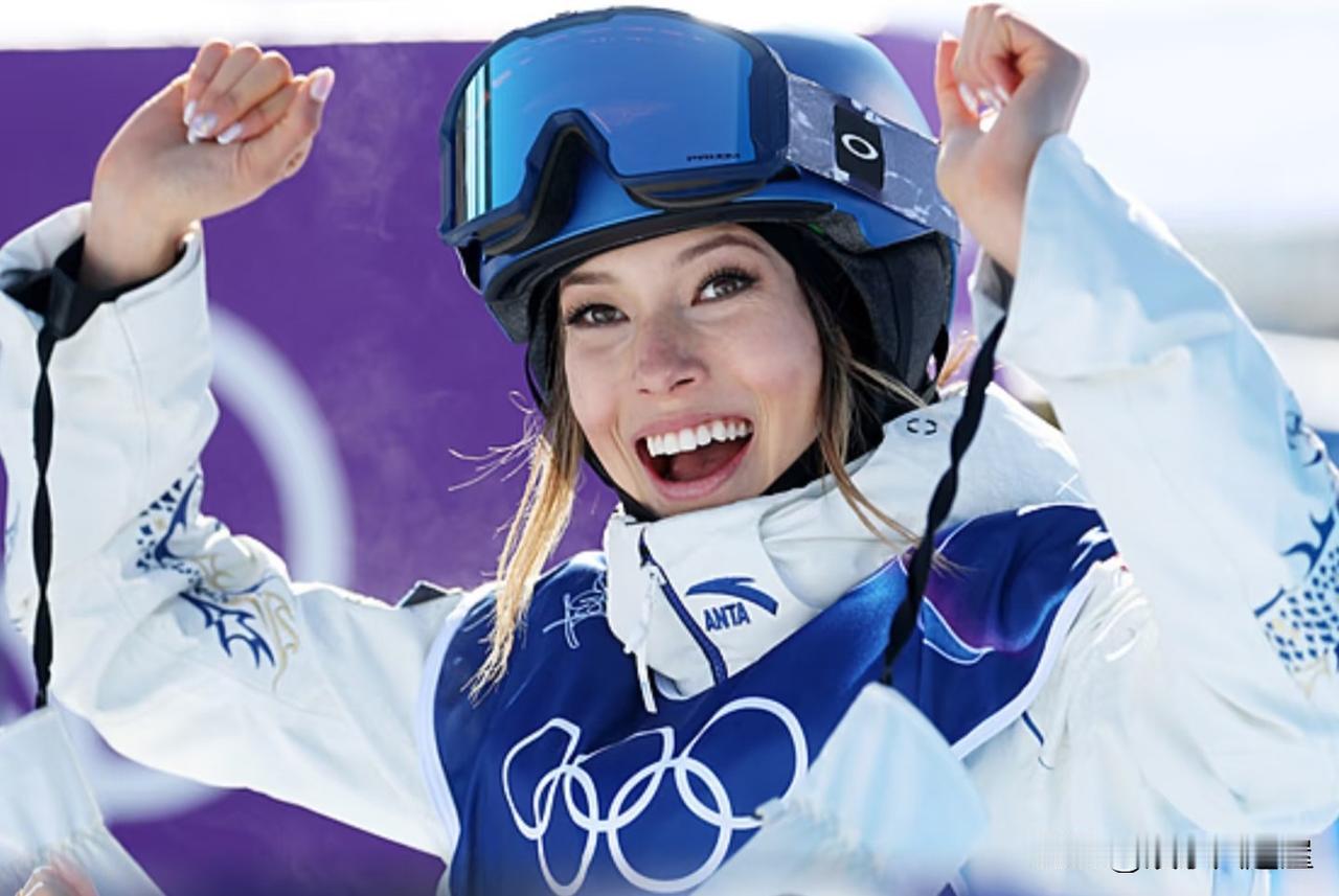 面相是骗不了人的，
网友之前看谷爱凌，
看的真准啊，说的全都对上了。网友说:谷爱