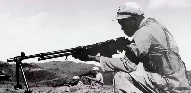 梁振隆，河北青龙县人，1948年参军，中共党员，志愿军第68军202师604团高