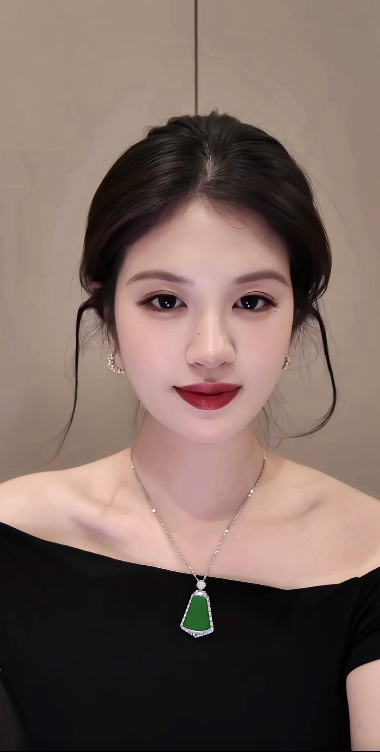 有哪些女生日常好看穿搭可以借鉴