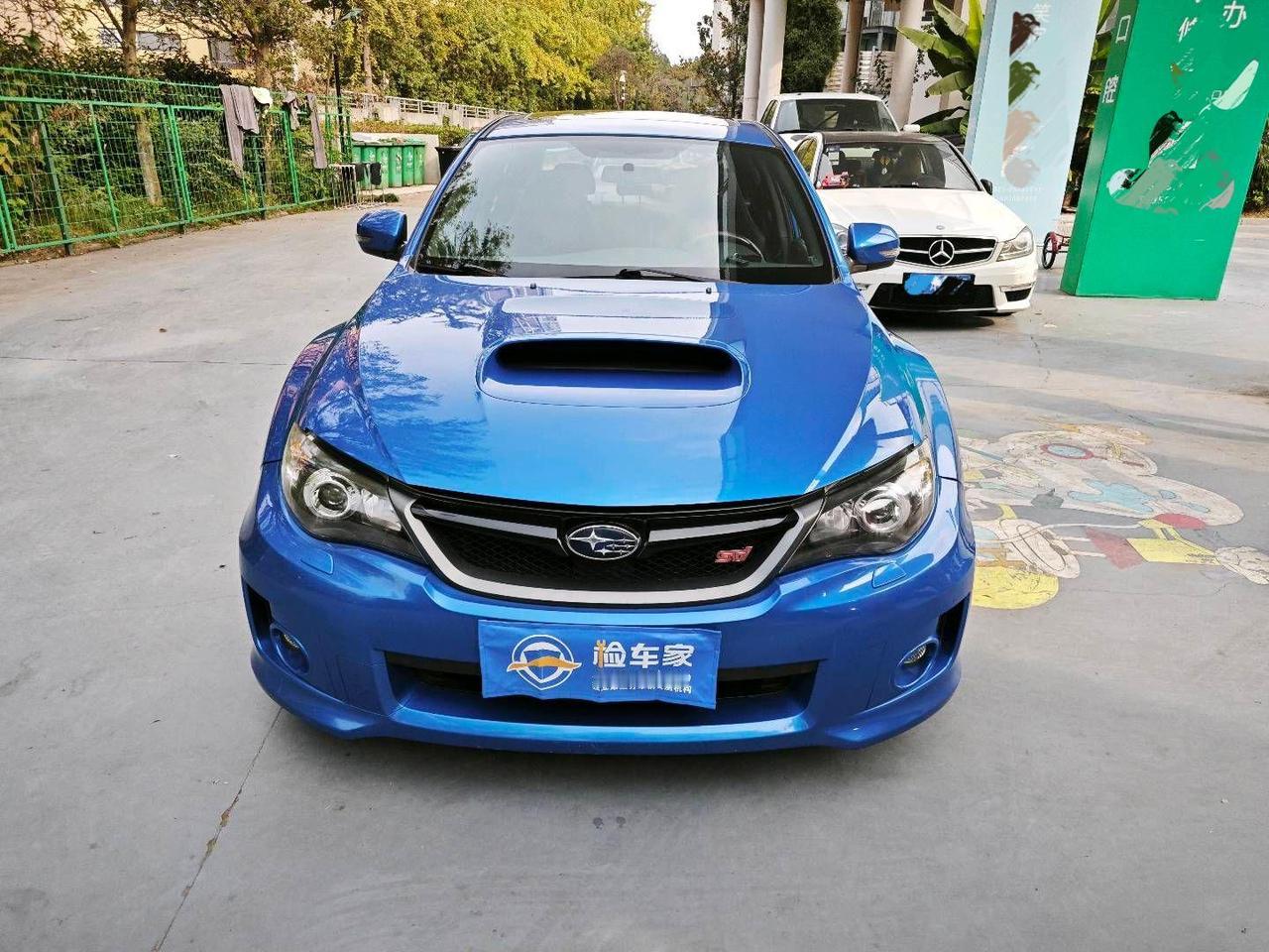 同性交友利器，18万买台斯巴鲁翼豹入圈子！
前两天在成都验了一台斯巴鲁翼豹，20