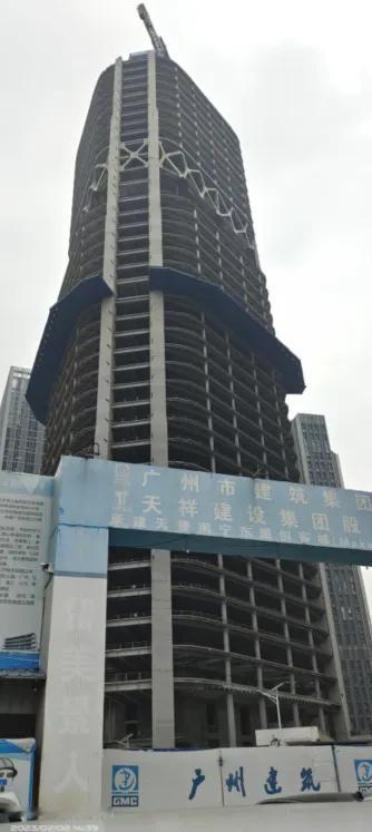 中国最遗憾烂尾楼
很难定义哪一座是中国“最遗憾”的大烂尾楼，不同烂尾楼有着不同遗