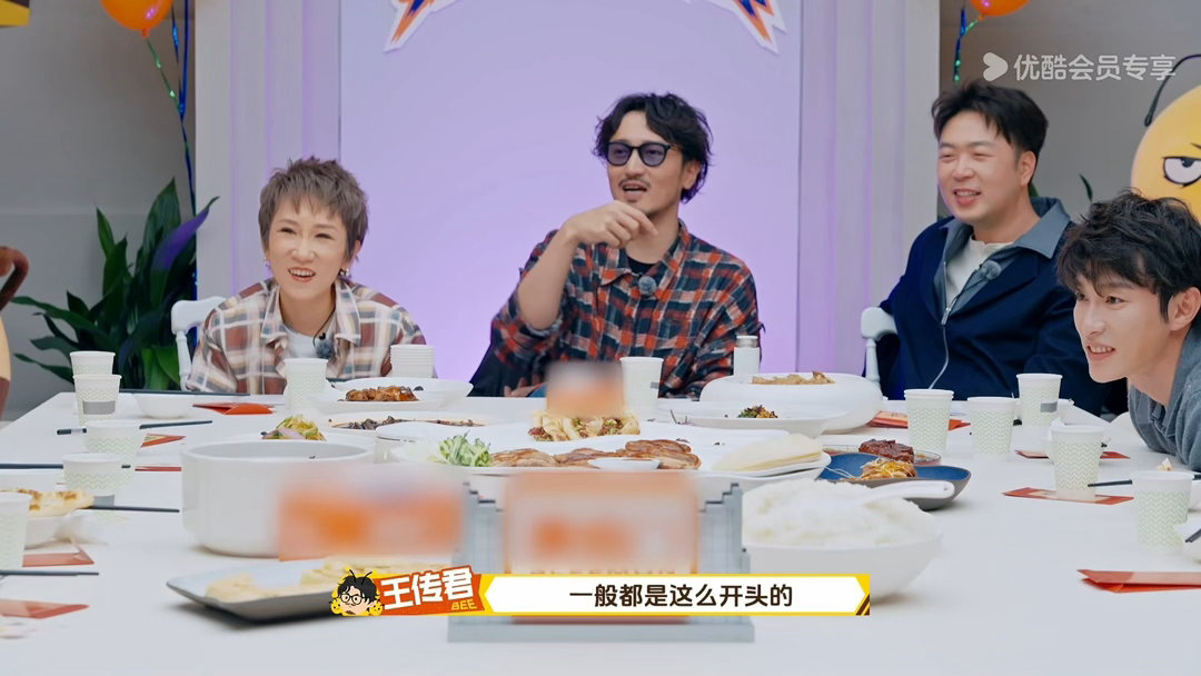 高叶说拿影后第一个感谢付航周五晚高疯 谁懂啊！付航那句“必拿”不仅是鼓励，更是对