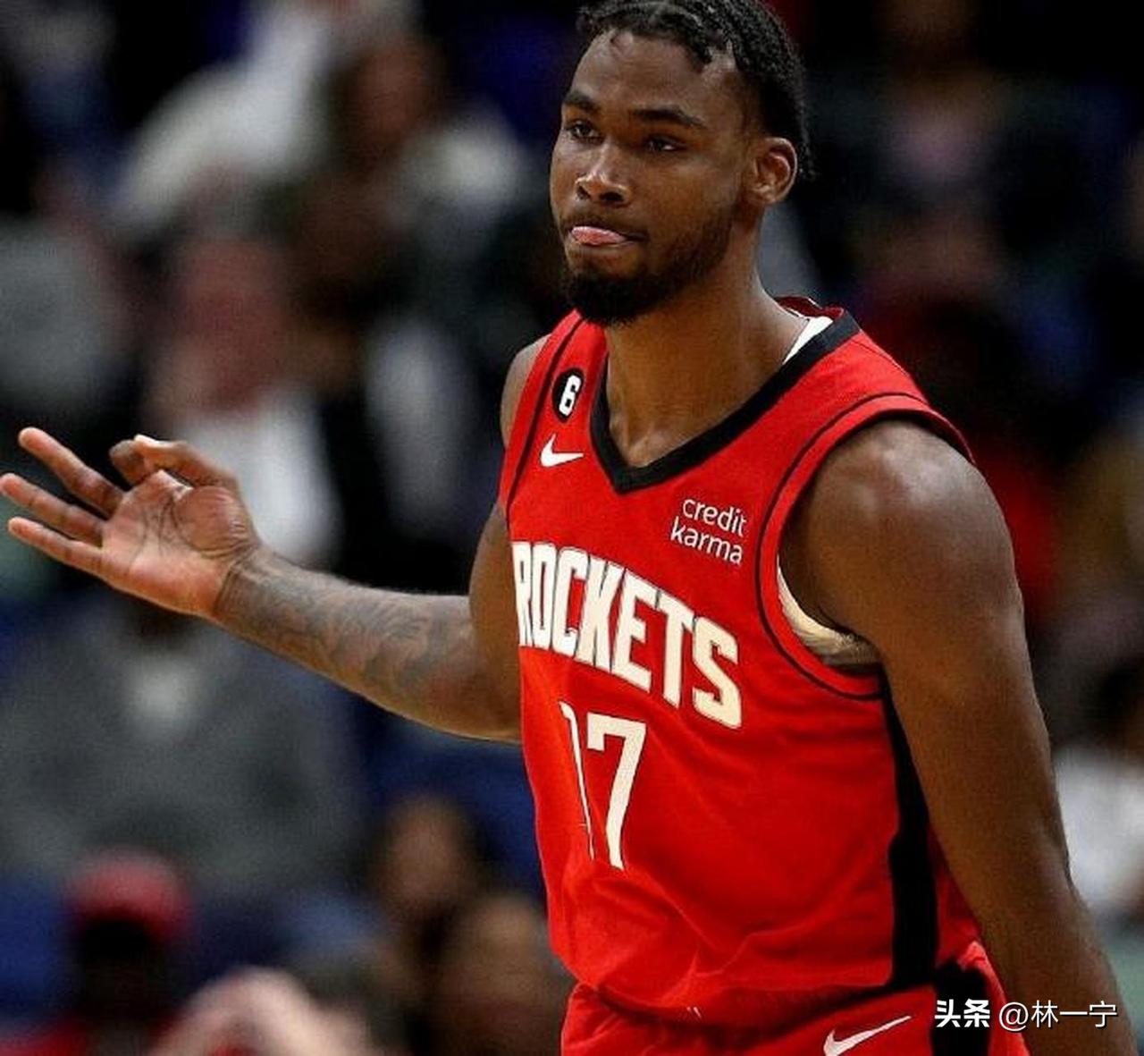 火箭队的伊森恐怕是现役NBA球员中球商最差的球员，没有之一的那种！

真的越看越