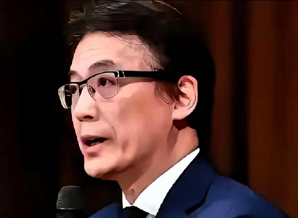 “养活一亿日本人？”东京一间居酒屋里，我的老同学木村对着手机新闻苦笑，“他们是不