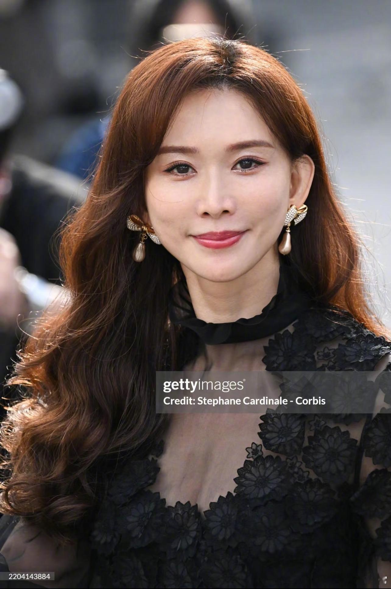 林志玲、蔡依林巴黎时装周华伦天奴看秀生图 ​​​