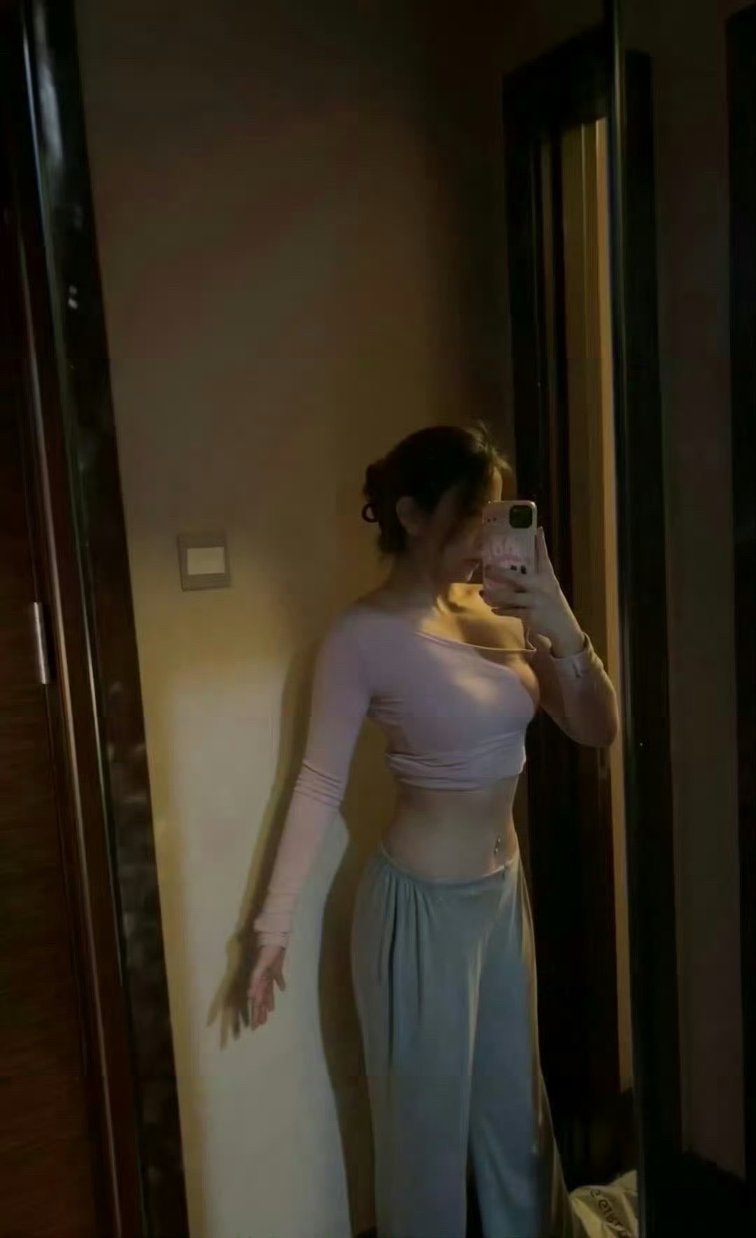 我喜欢胡思乱想 你能每天叫我一声妈妈吗 