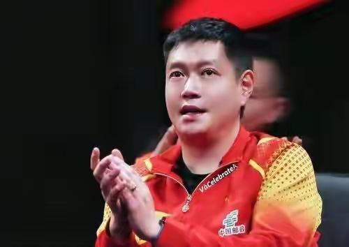 这是师徒关系互相成就互相关联性，孙颖莎的乒乓球技战术临场发挥应变能力技高一筹出类