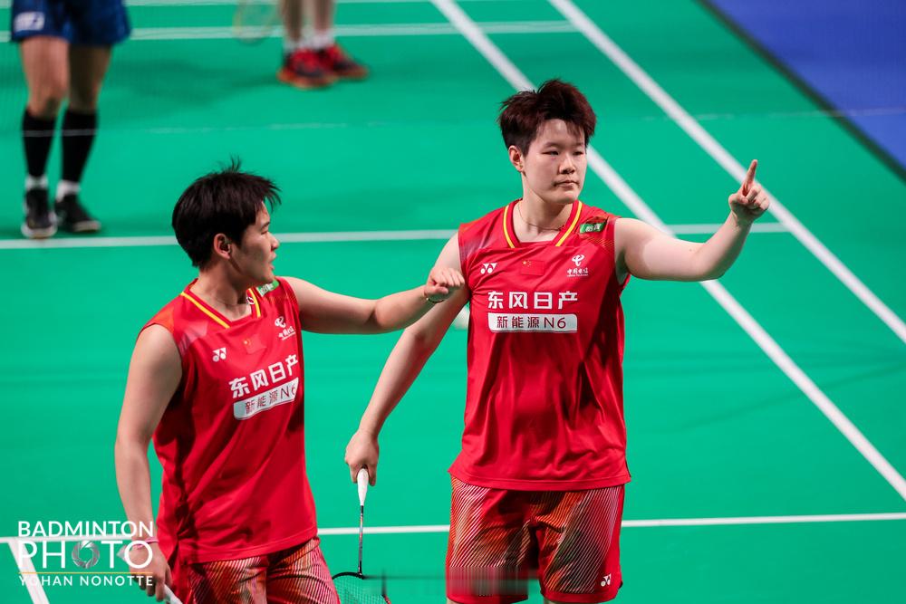 2026年汤尤杯 尤杯决赛：圣坛组合沉着应对，为国羽扳平比分刘圣书/谭宁21比1