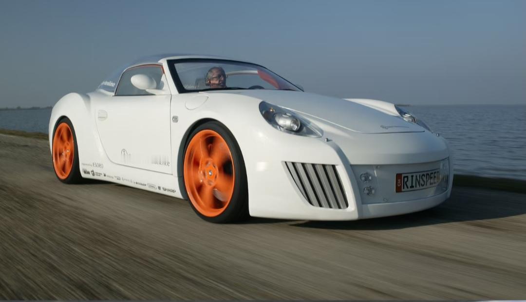 20年前爆改保时捷911，现在看依然心静

2006年日内瓦车展，Rinspee