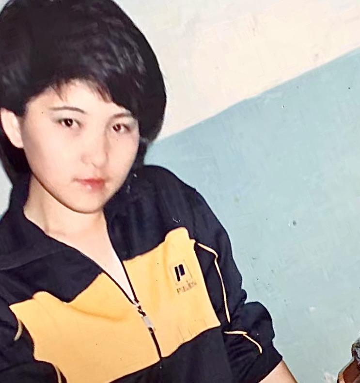 87年的妪，都说像港星，真的假的