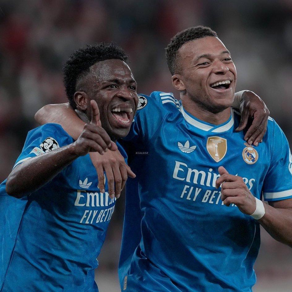 【ESPN】皇马对阵毕尔巴鄂竞技赛前最后一练的一个有趣细节：威尼修斯和姆巴佩在训