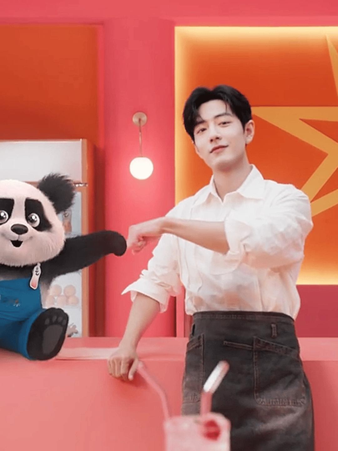 真佩服第一个塑“肖潘达”的👍🏻人才啊太萌了！肖潘达和肖战合体了 听说肖潘达是