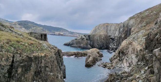 一旦台海爆发冲突，最难啃的骨头不是台湾本岛，而是距大陆仅50公里的东引岛！很多人