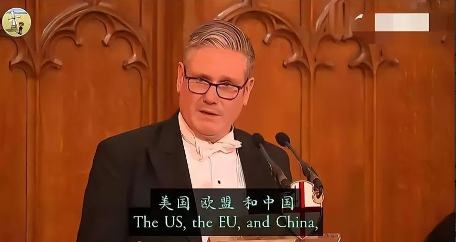 特朗普没想到，估计普京也没想到，英国首相居然当着全世界的面说：“中国，是世界三大