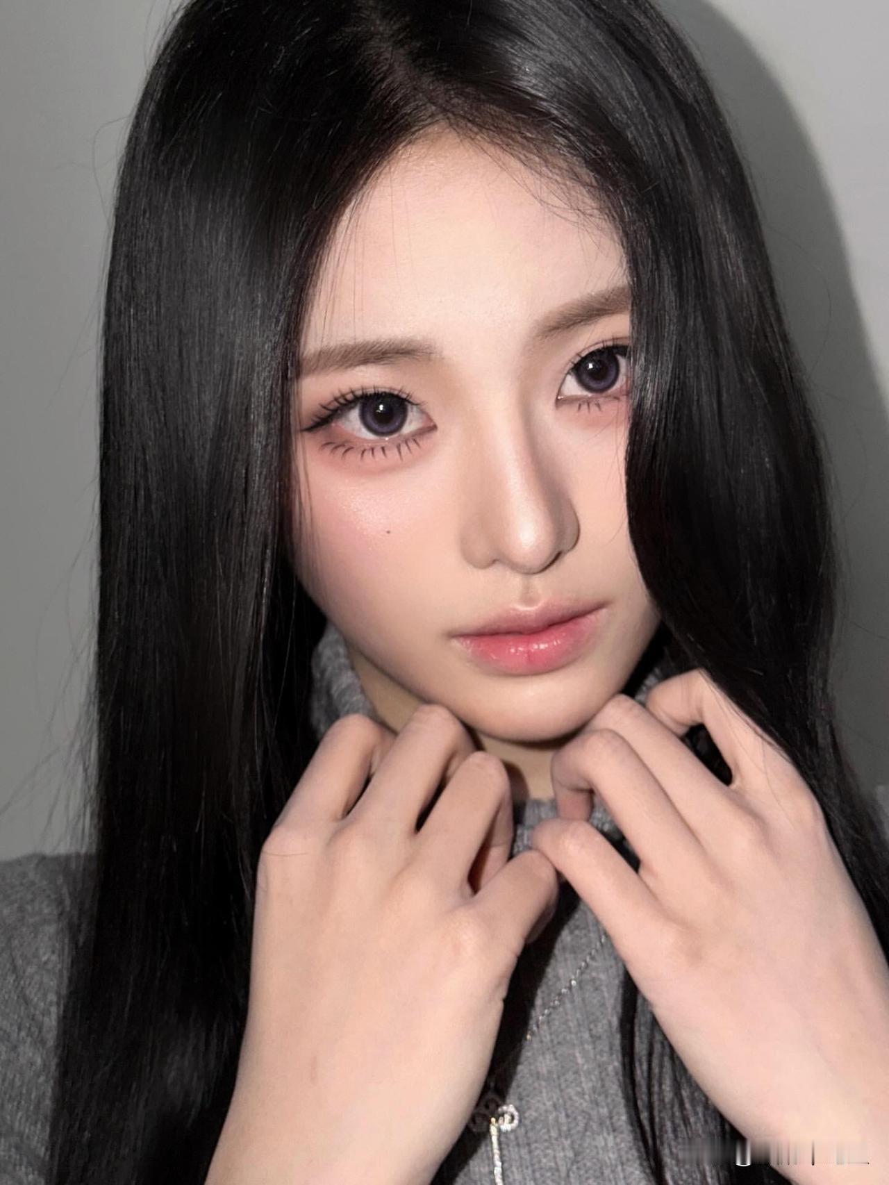 性感与可爱并存是什么体验?初见是惊鸿一瞥，怦然心动是你