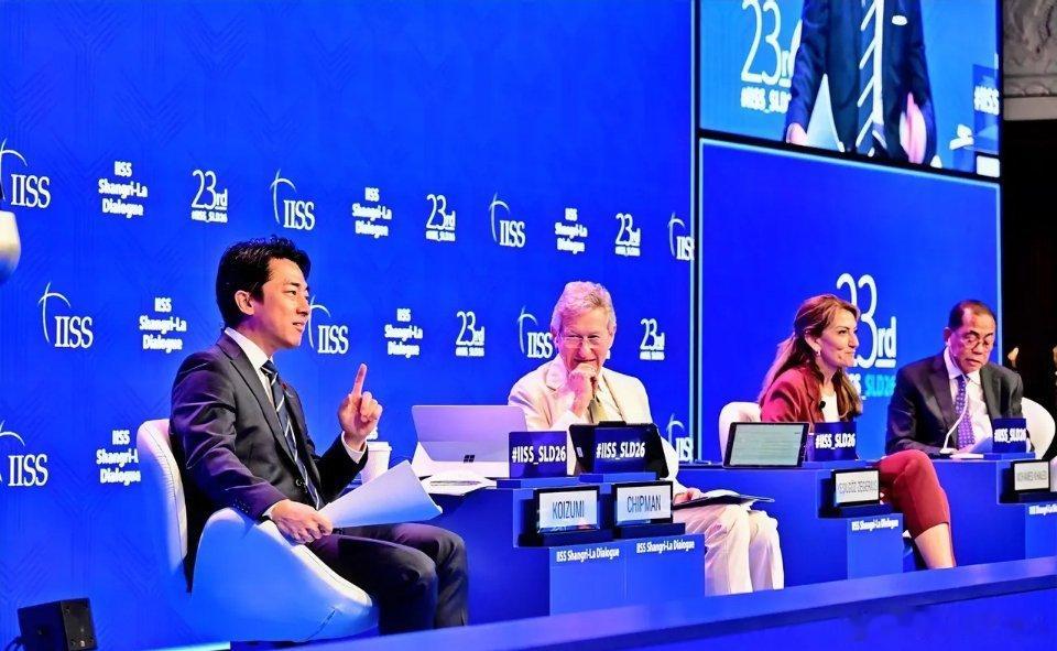 不搭理，日本想谈了当地时间5月31日，日本官方再度发布了日本防卫大臣小泉进次郎在
