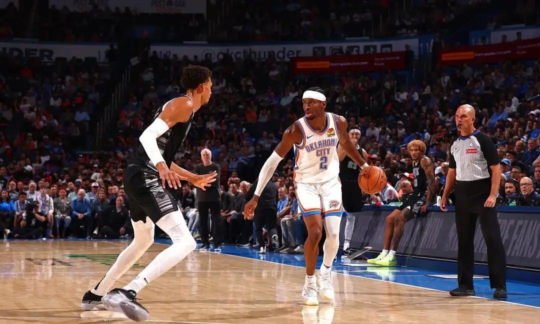 别骗自己了，这根本不是一场圣诞大战。
 
这是文班亚马给全联盟的“入职报告”。半