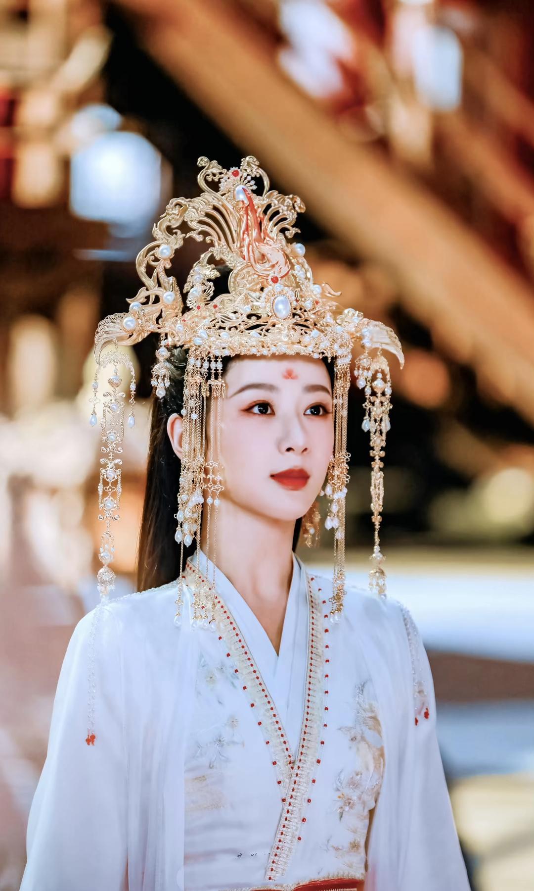 杨紫断层封神！小夭12亿热度创历史，四部剧全破3万，五部待播引爆期待

腾讯视频