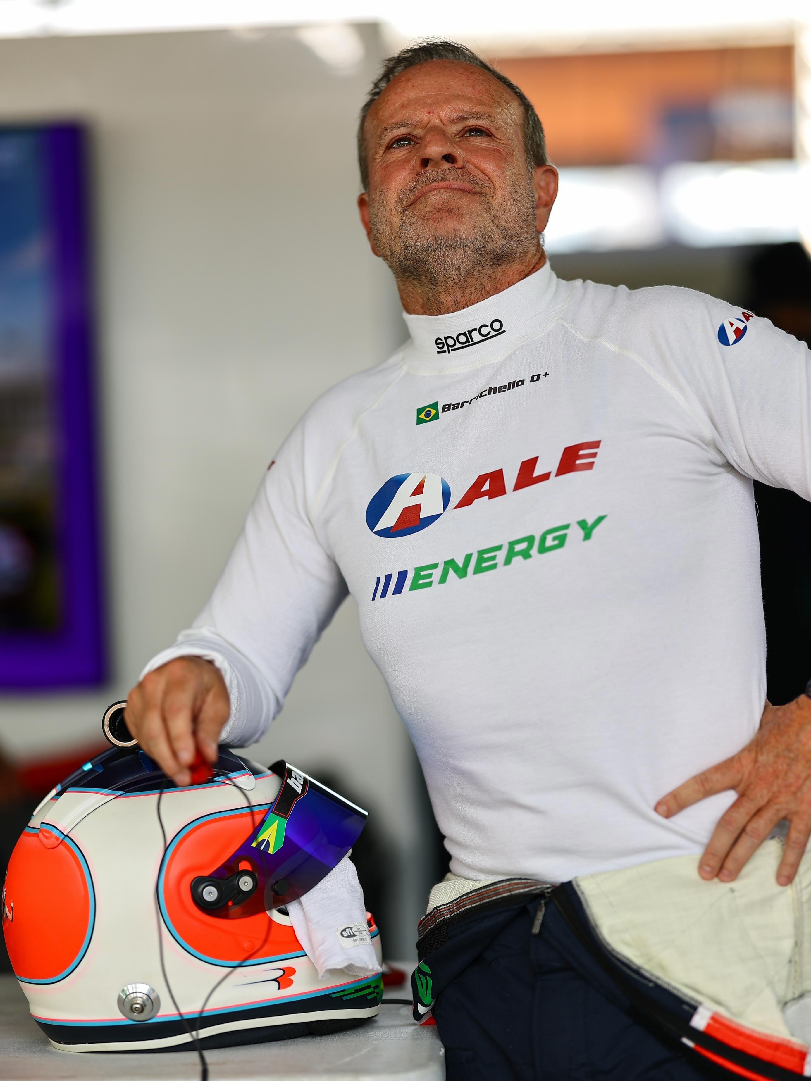 F1 官方消息：巴里切罗将于周日在英特拉格斯赛道举行的圣保罗大奖赛上，驾驶他最后