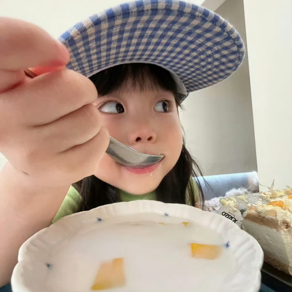 可爱萌萌自存头像 