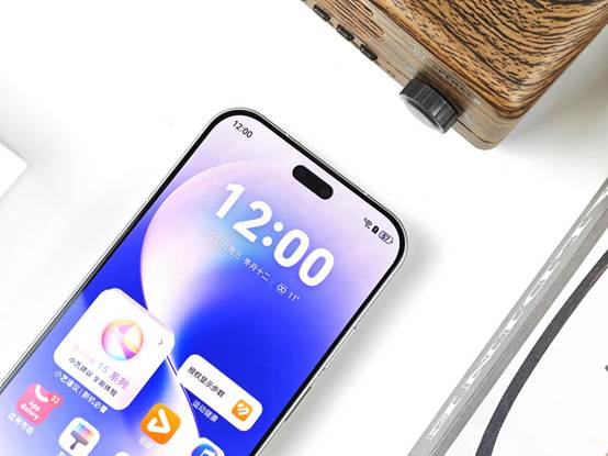 華為nova 15 Pro深度評測：中端市場的全能選手 顏值與實力兼備