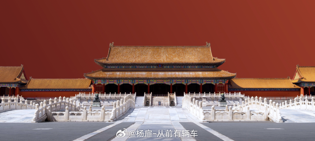 故宫8月1日起推“文化传承计划”：未满14岁儿童由家长陪同参观，可免费领取定制研