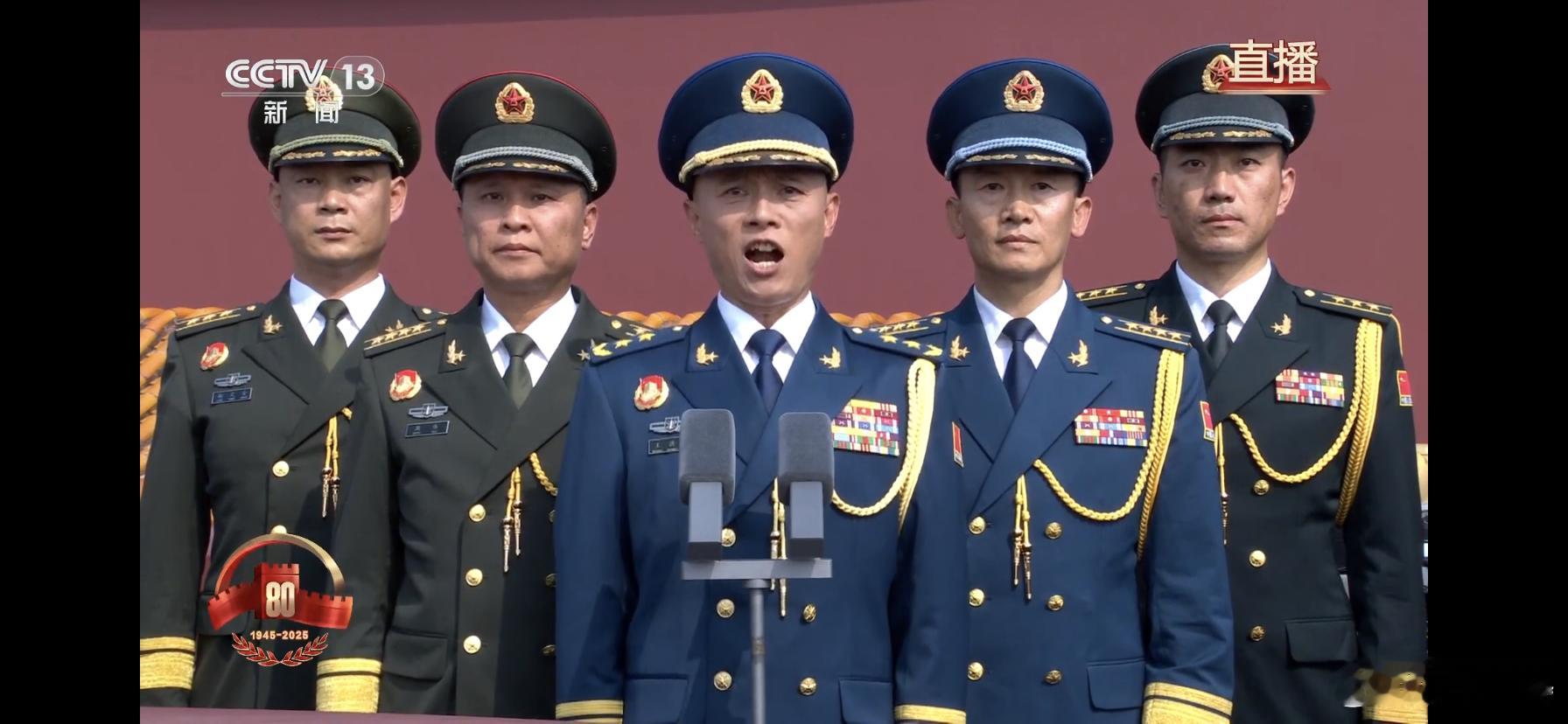 这才是真正的叔圈天菜！ ​​​
