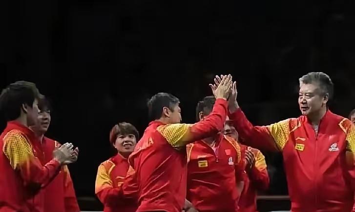 澳门世界杯之后是伦敦团体世乒赛，但愿国乒不要再逼迫队员们参加WTT商业赛事，毕竟