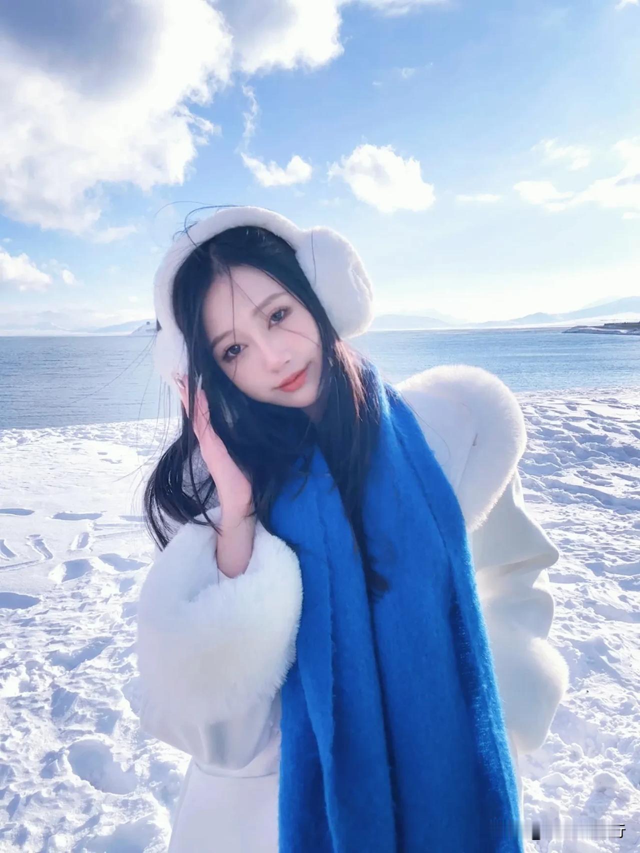 越野双湖旅拍
静谧的赛里木湖冬日
永无止息的浪漫
📍赛湖·12月5日新疆旅游·