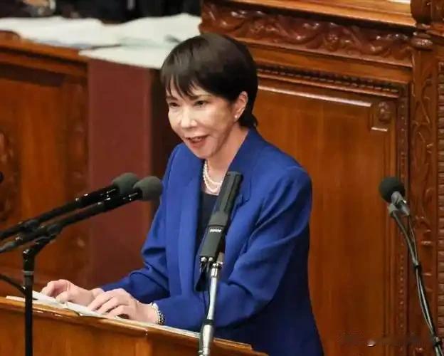 高市早苗言论惹祸，日本经济遭重创！前议员直言：她已没资格当首相
 
各位老铁，今