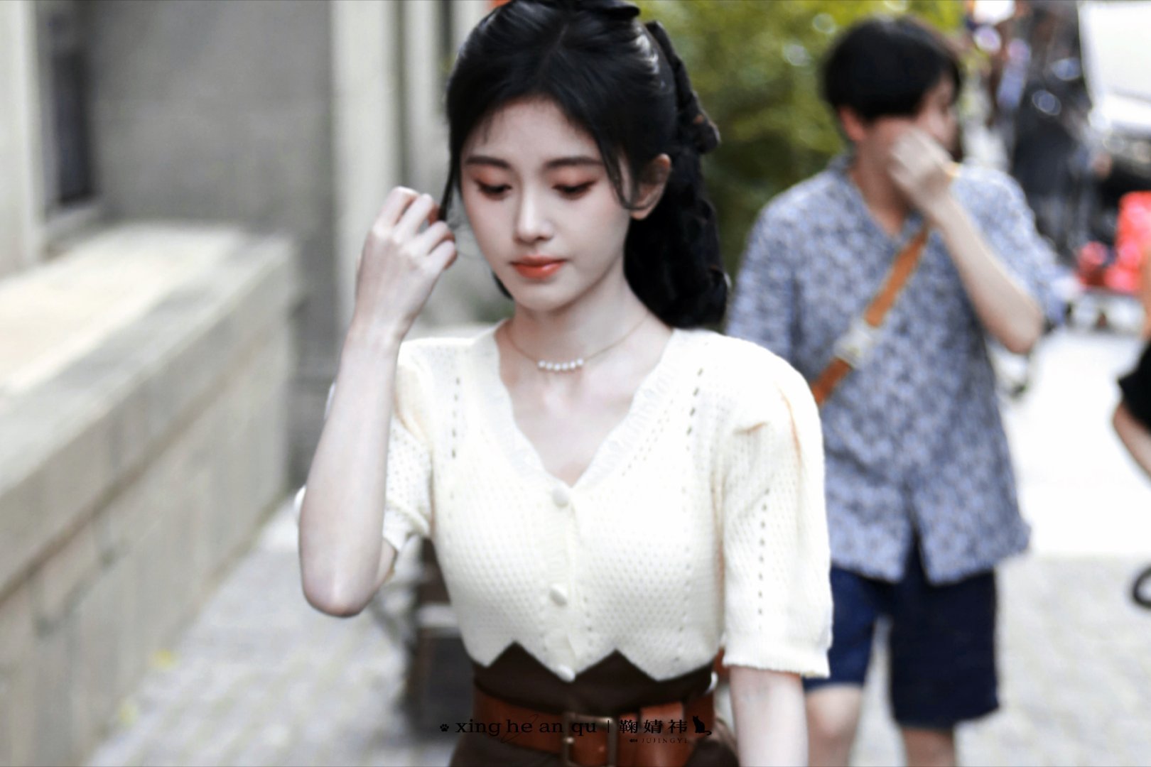 jjy鞠婧祎粉墨江湖jjy鞠婧祎澹台台 “聆听枫叶的旋律，盛放在这个季节的海棠花