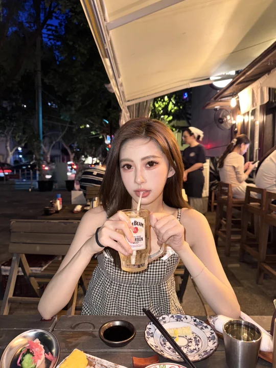 𝓞𝓷𝓮 𝓭𝓪𝔂