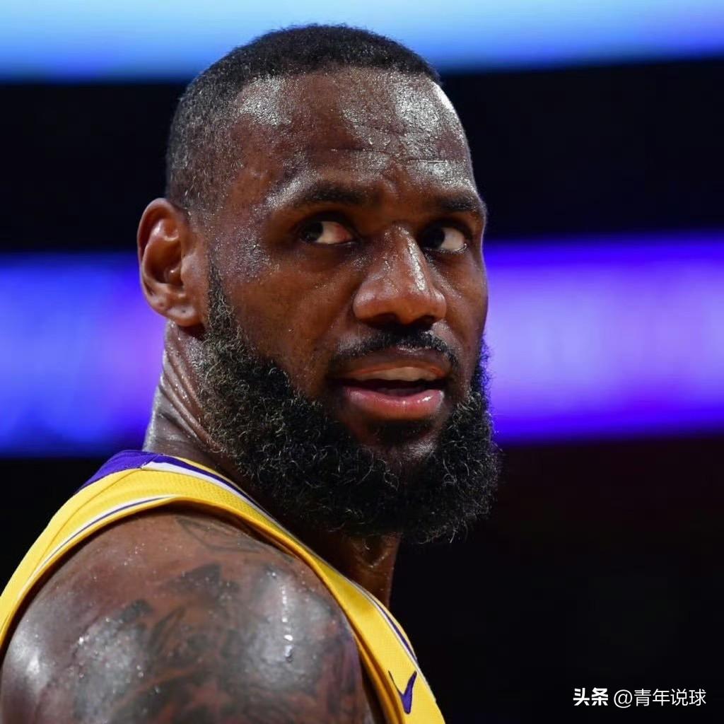 詹姆斯做出了改变！

今天，背靠背作战的湖人队继续赢球，以134-126逆转战胜