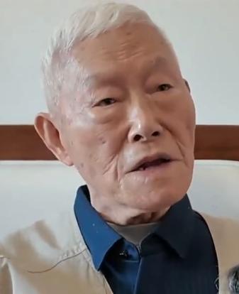 张慕良（外文名：Muliang Zhang），男，汉族，1926年出生，四川成都