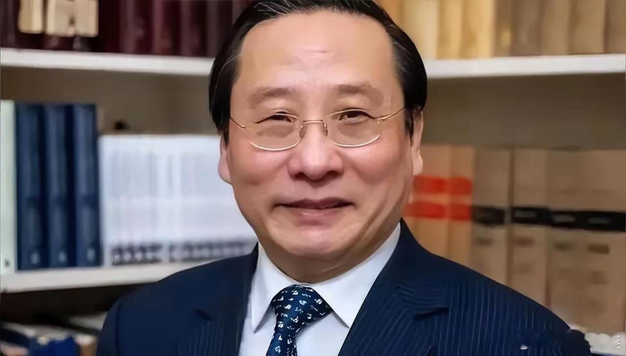 高志凯建议，鉴于日本首相高市早苗胡言乱语，严重践踏我们的红线，提出以下建议:禁止