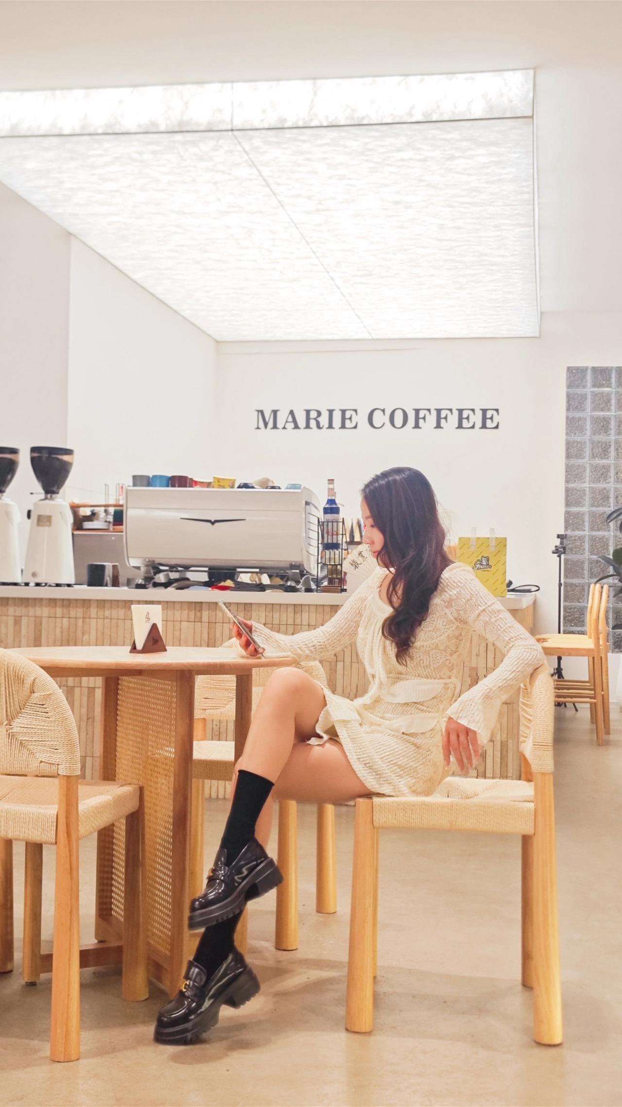 玉林的秋天真的不适合谈恋爱，因为早晚都会凉！