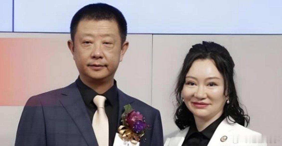 四川有个女子叫杨利娟，为了给做生意失败的哥哥还债，陪老板打拼了24年，没想到最后