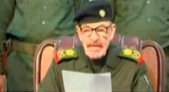 悬赏一千万美元，出动特种部队、无人机和卫星，美军找了他十几年都没抓到。这期间，数