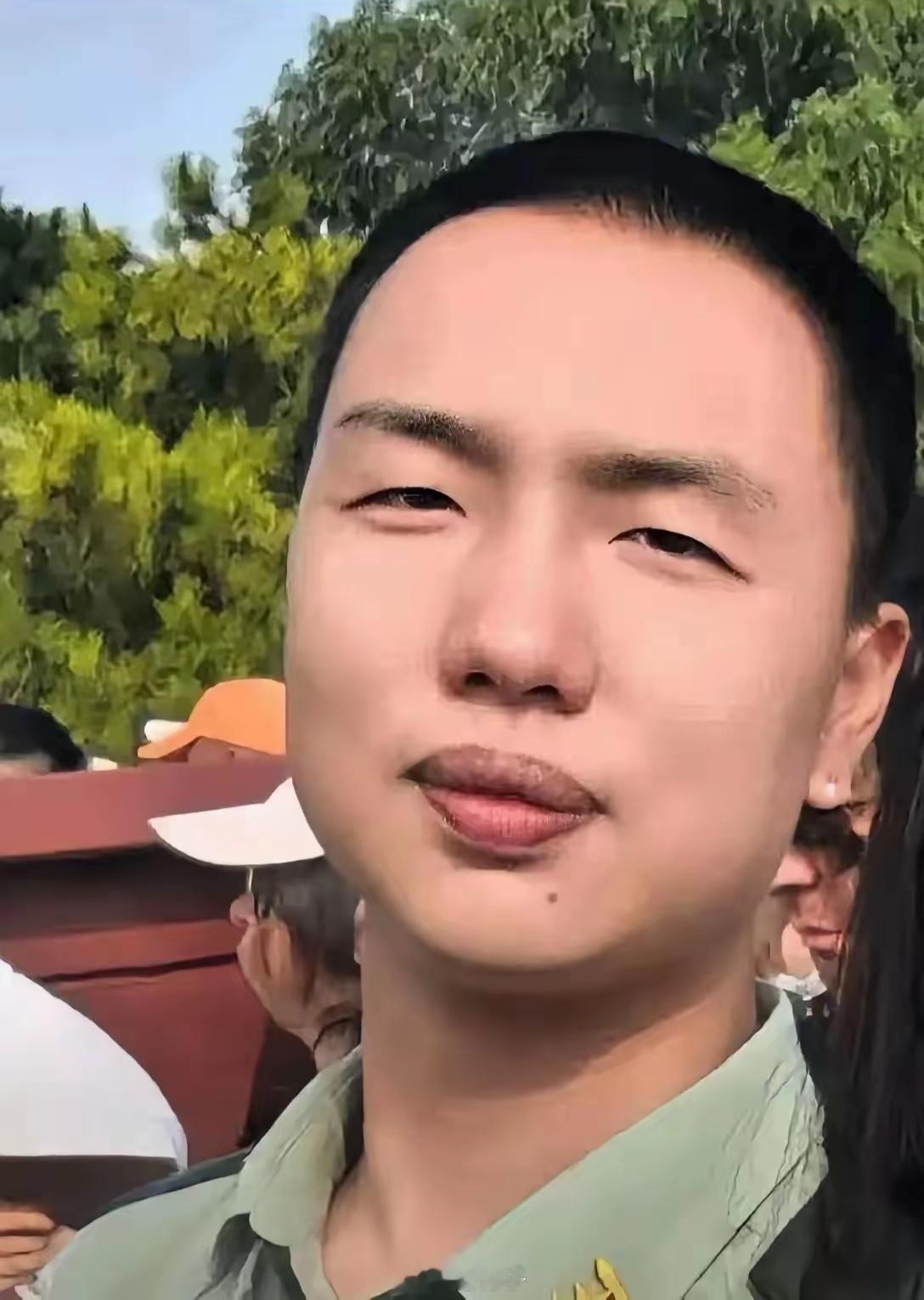 七十二载铸魂路 精神永续启新程 今日有幸拜读毛东东先生署名文章《七十二载铸魂路，