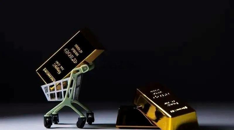 黄金暴涨的速度已经失控了，金价每次突破千元整数大关所需要的时间越来越短。从100