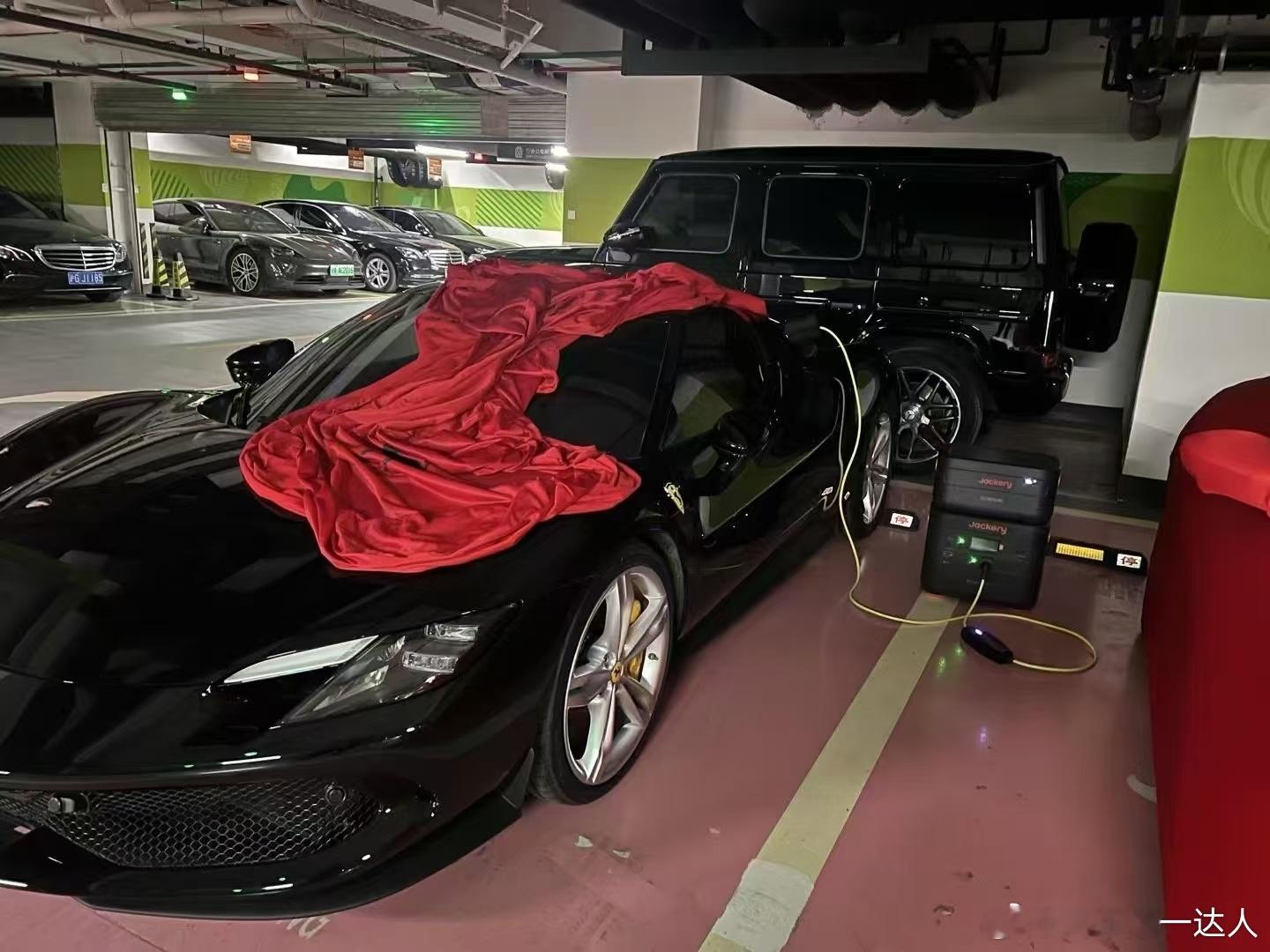 法拉利296GTB，黑武士，真好看 每日说车[超话]  
