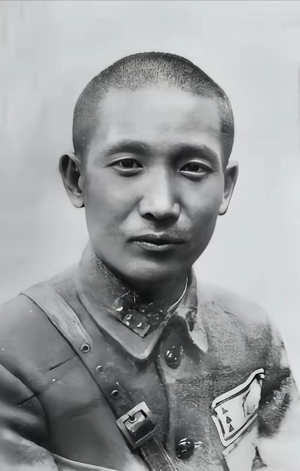 1938年，西南联大三百多名师生徒步西迁。为防土匪劫掠，张治中致信湘西群匪。谁知