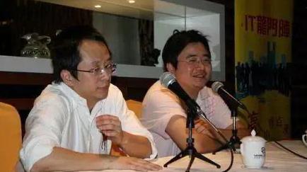 前猎豹人士透露，其实近些年，傅盛和周鸿祎在一些会议上遇到，两人会友好握手，关系早