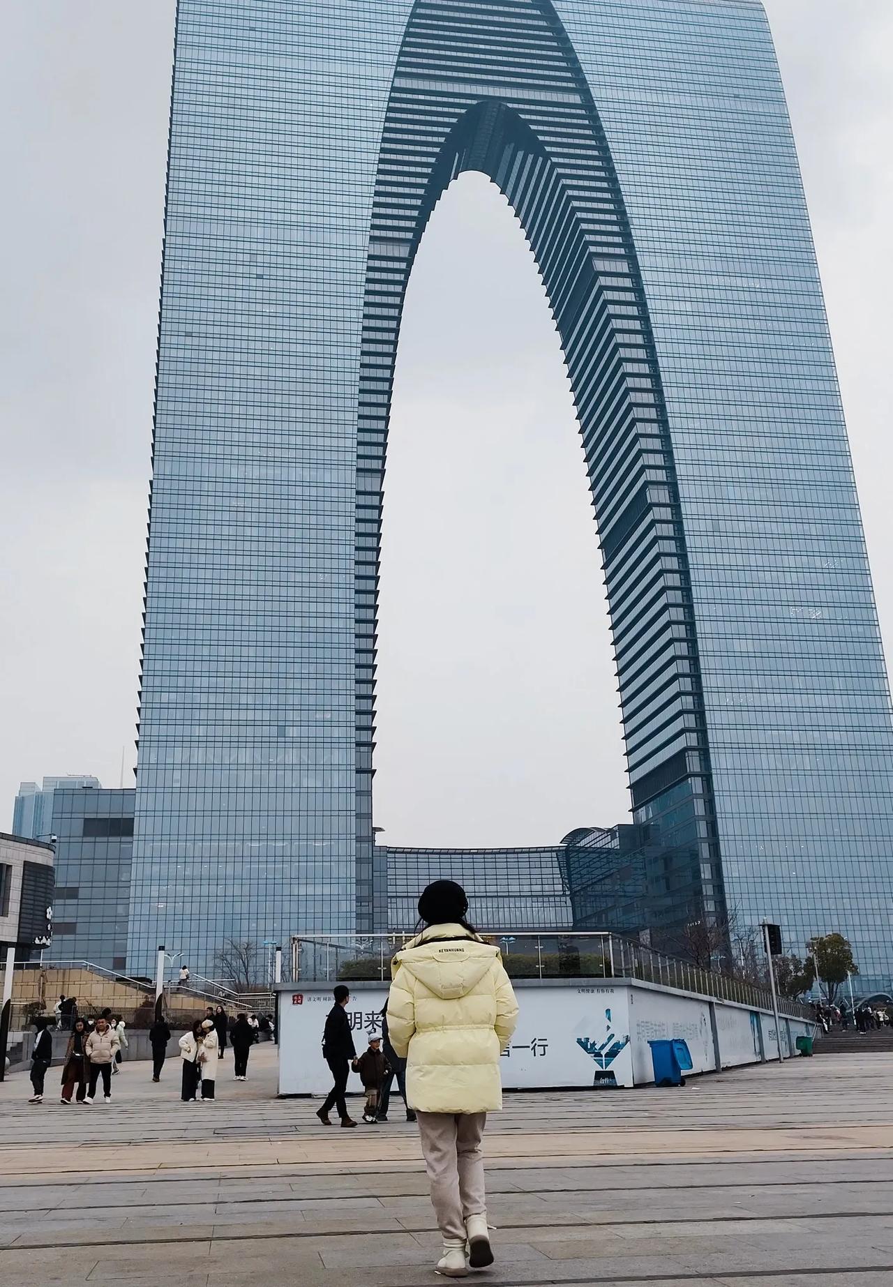 太完美的答案，让人无法反驳，然而知易行难。